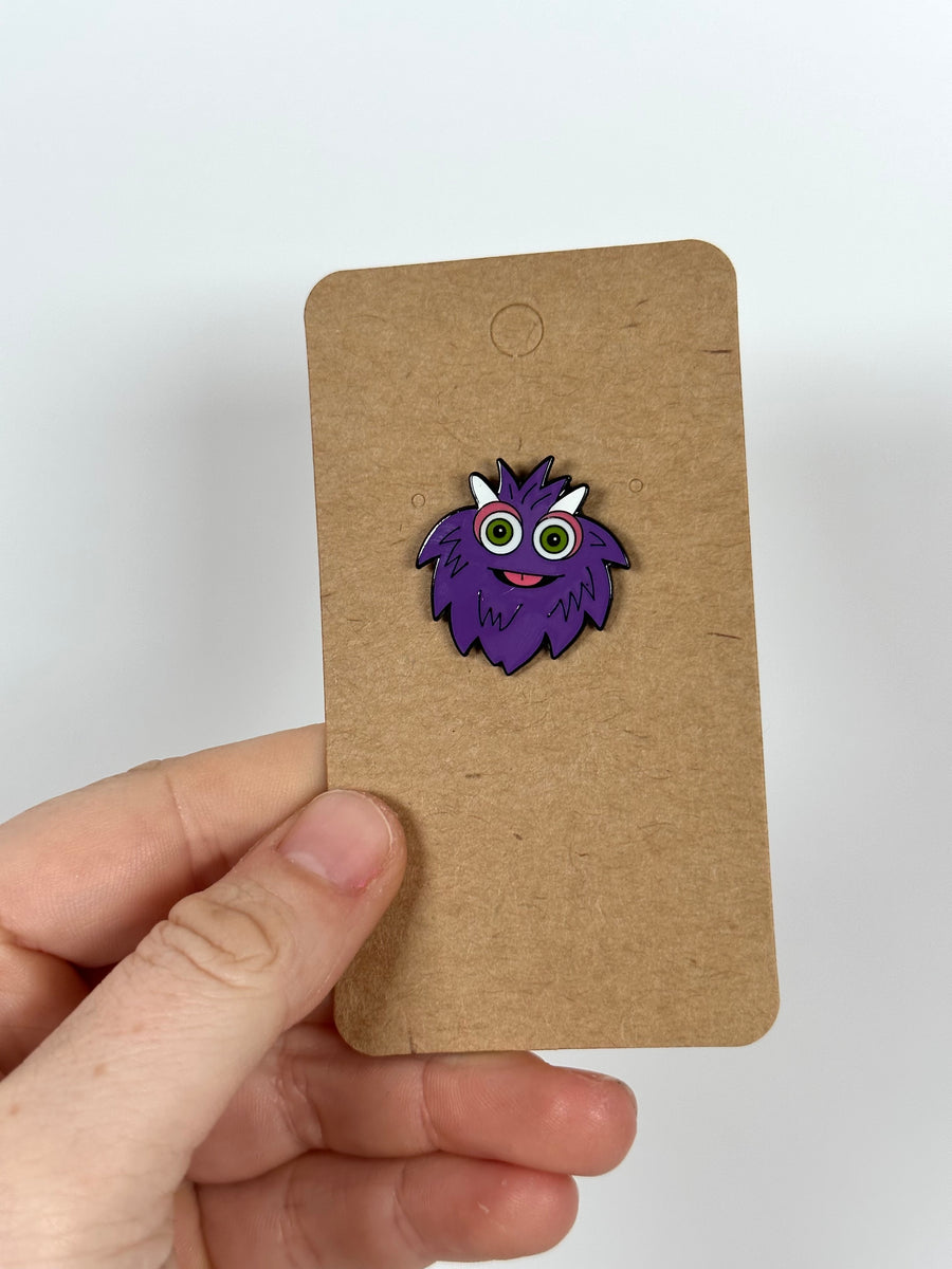 Pupet Pin Using Enamel Puppet Pin - #4 Tiny Gerble