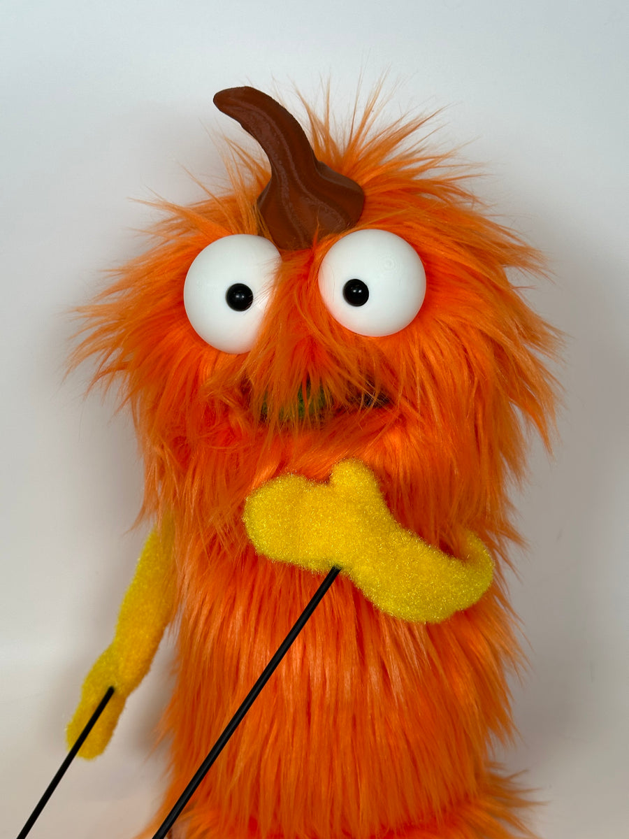 Monitor Training Puppet w/ Rods