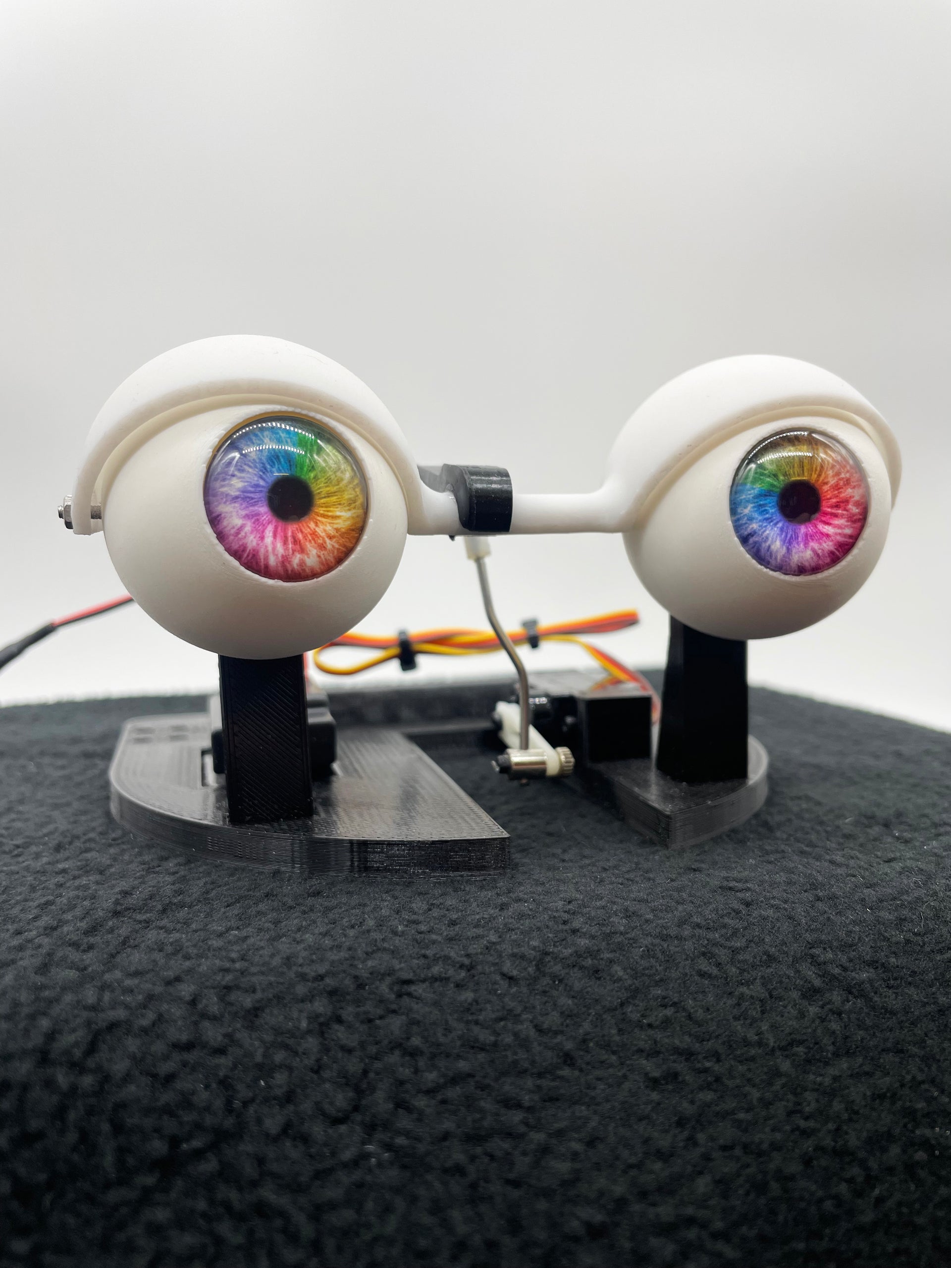 Animatronic Blinking Eyes for Puppets or Robotics